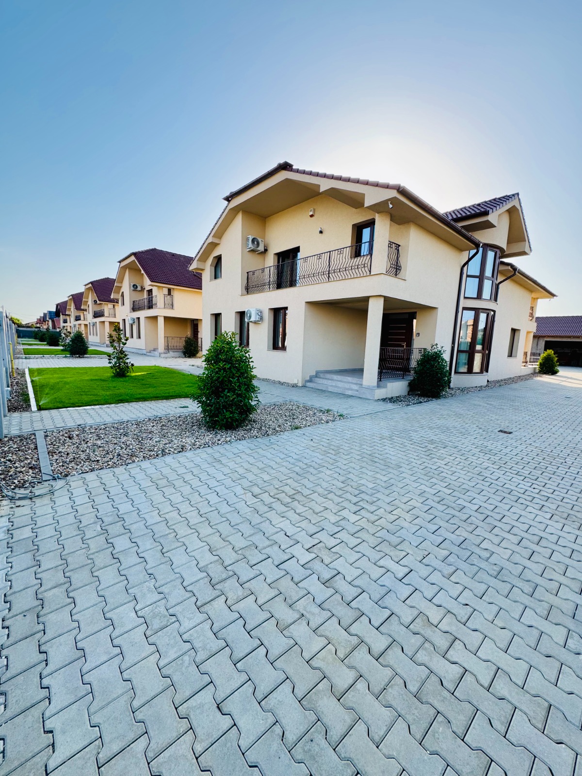 Vila cu 3 Camere Deluxe